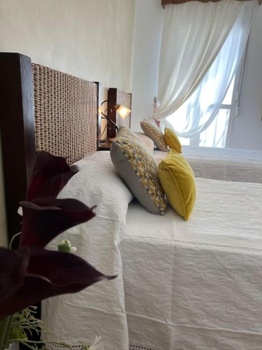 Casa Azalea - Nuevo Alojamiento En Setenil De Las Bodegas Bagian luar foto